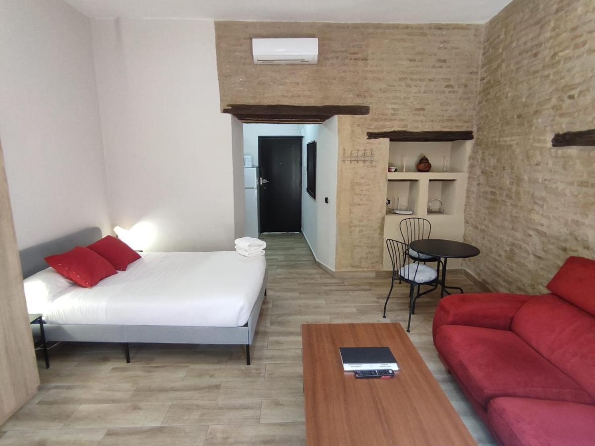Almona Junto Al Rio - Kainga Homes Севілья Екстер'єр фото